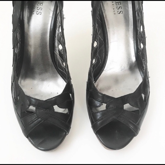 Guess ** black leather stacked wood heels - Picture 2 of 7